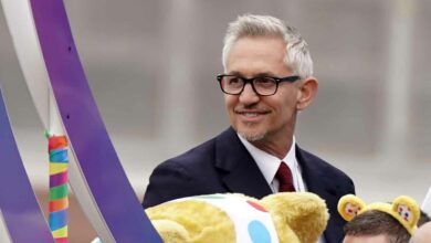 BBC-TV-Moderator Gary Lineker nimmt am 5. Juni 2022 im Rahmen der Feierlichkeiten zum Platin-Jubiläum von Königin Elizabeth II. am Platinum Pageant in London Teil. Der Vorhang fällt zu vier Tagen bedeutsamer landesweiter Feierlichkeiten zu Ehren des historischen Platinjubiläums von Königin Elizabeth II. (Foto von Aaron Chown / POOL / AFP)